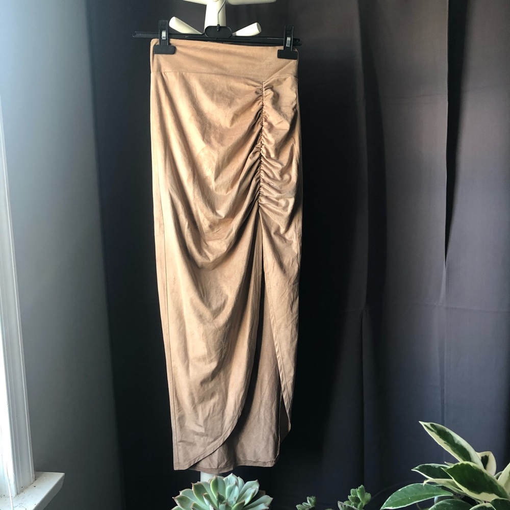 Suede skirt